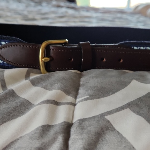 Vineyard Vine Whale belt - Picture 7 of 7